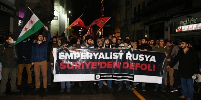 Gece yarısı Rusya protestosu