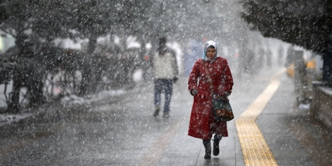 İstanbul'da kar yağışı başladı