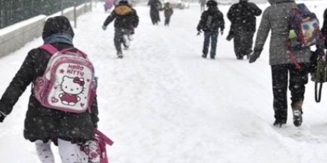 Kars'ta eğitime bir gün daha ara verildi
