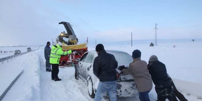 Mu�'ta VEDA� ekipleri karda mahsur kald�