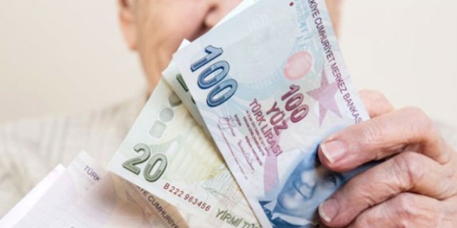 Bankacılık sektörünün mevduatı azaldı