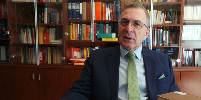 'Güçlü hukuk devleti için güçlü hukuk eğitimine ihtiyaç var'