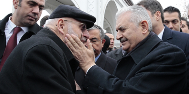 Yıldırım, cuma namazını Hacı Bayram-ı Veli Camisi'nde kıldı