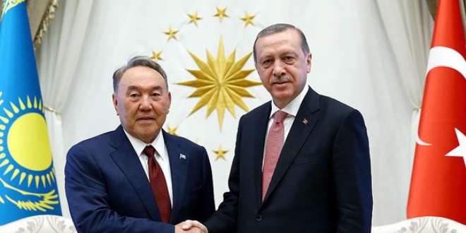 Erdoan ile Nazarbayev telefonda grt