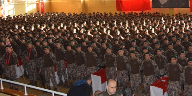 903 özel harekat polisi hep bir ağızdan Fetih Marşı söyledi