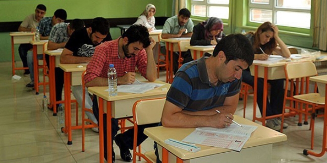 Asli öğretmenliğe geçiş sorularını değerlendiriyoruz