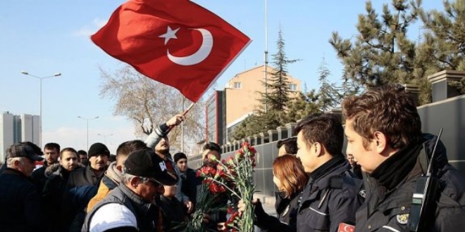 Başkentte vatandaşlar Çevik Kuvvet'i ziyaret etti