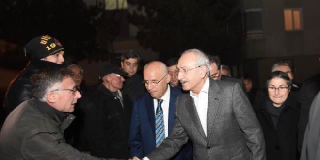 Kılıçdaroğlu, intihar eden Yarbay'ın ailesini ziyaret etti