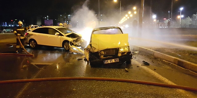 Diyarbakr'da trafik kazas: 2 yaral