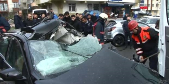 Havada gördüm, uçtu geldi, vurdu