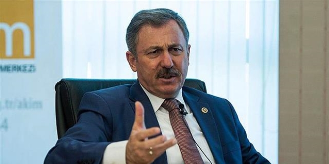 'O polisin Erdoğan'ın uçağına bindiği' yalan ve iftiradır