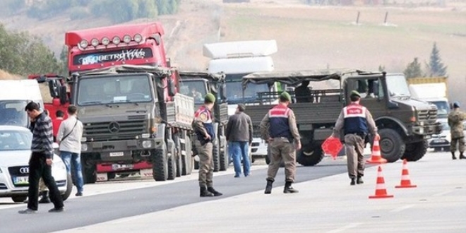 AYM'den MİT tırlarını durduran savcılara ret