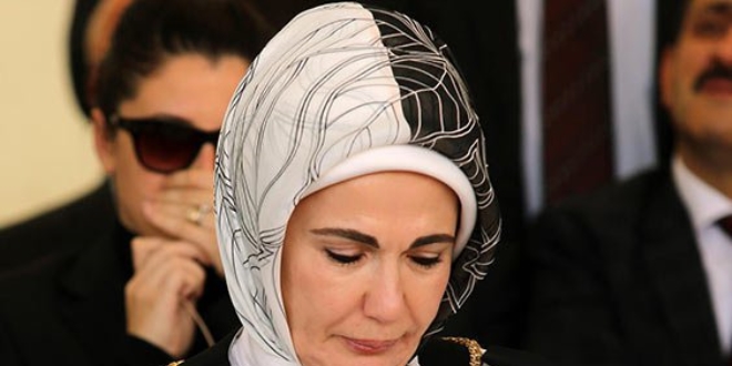Emine Erdoan'dan lider elerine 'Suriye' mektubu