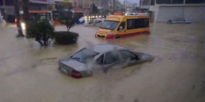 Mersin'de sel felaketi