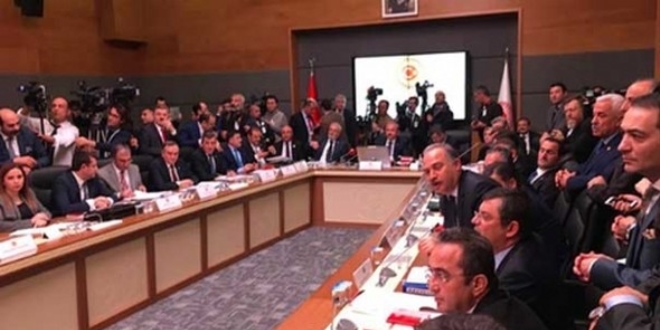 Anayasa paketinde bir değişiklik daha
