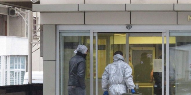 Kad�k�y'de 'pis kokulu zarf' alarm�