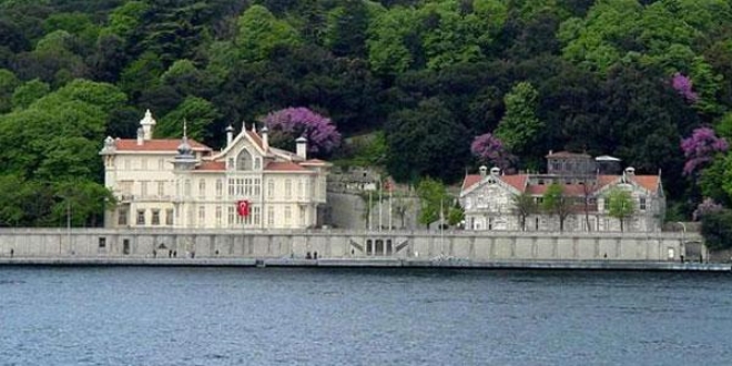 'Cumhurbaşkanının aile fertleri Huber Köşkü'nde toplanacaktı'