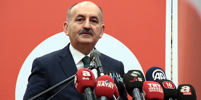 'Referandum 3 ay içinde milletin huzuruna gelecek'