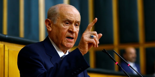 Bahçeli: Hainlerin başına gök kubbeyi yıkacağız