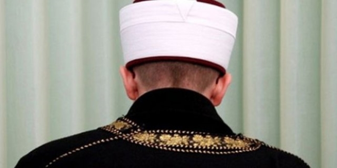 İmamlar muhtar oluyor