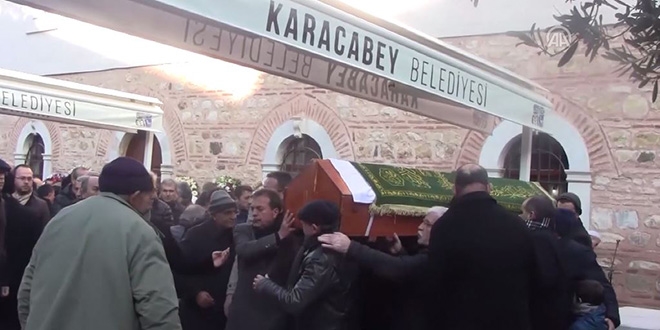 Hayatını kaybeden eski belediye başkanı toprağa verildi