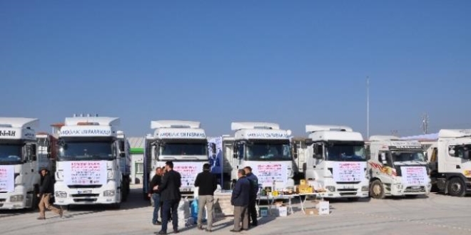 Kahramanmaraş'tan Suriye'ye 47 tırlık yardım konvoyu