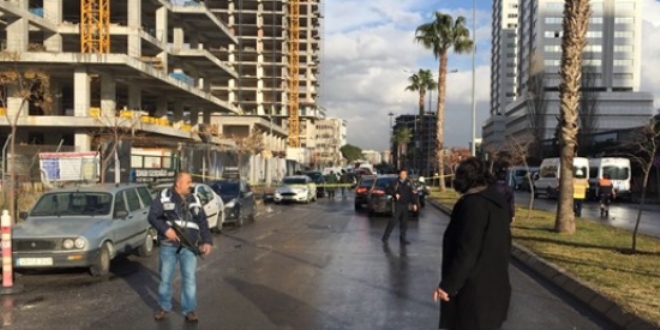 Adliye yaknlarndaki pheli bir ara kontroll ekilde patlatld