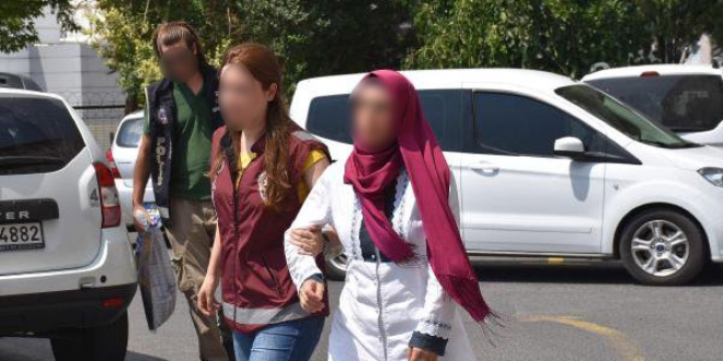Marmaris'te bir öğretmen gözaltına alındı