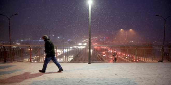 stanbul'da kar ya etkili oluyor