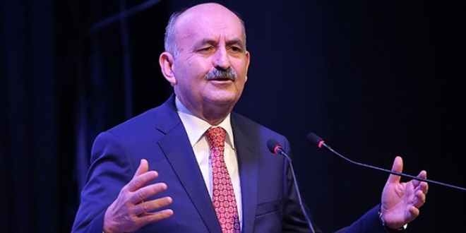 'Emeklilikte yaşa takılanlar beklemeye devam edecek'