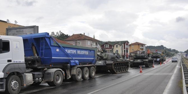 Darbe gecesi tankları durduran emniyet müdürü açığa alındı