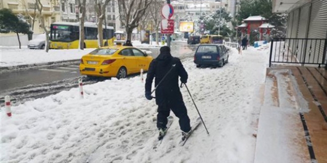 Taksim'de ilginç görüntü