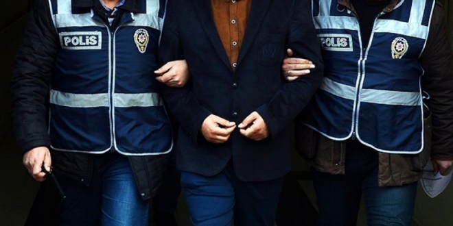 HDP Başkale İlçe Başkanı ile bir kişi gözaltına alındı