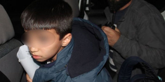 Kız kardeşinin baktığı çocuğu kaçırıp fidye istedi