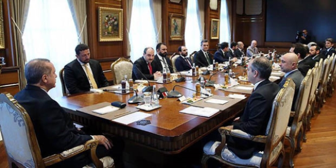 Cumhurbakan Erdoan TBF heyetini kabul etti