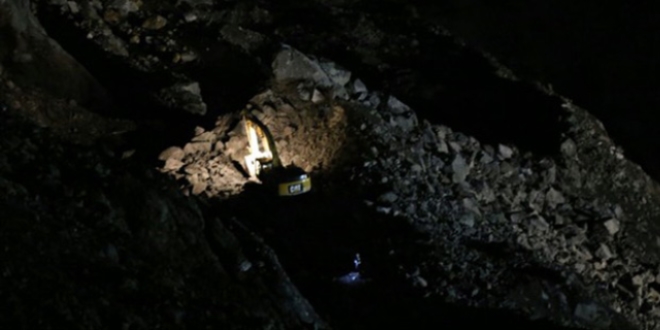 16 kiinin hayatn kaybettii madende 450 kii iten karlyor