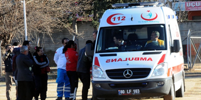 Kaynar s�t dolu kazana d��en �ocuk yaraland�