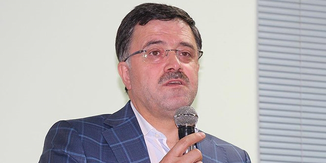 'Diktatörlük' eleştirilerine yanıt verdi