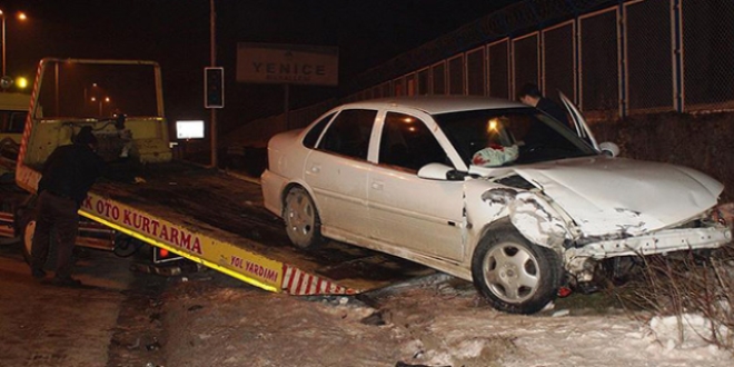 Ankara'da trafik kazas�: 7 yaral�