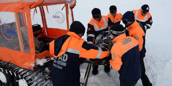 Arama kurtarma ekiplerine Nemrut'ta kış eğitimi
