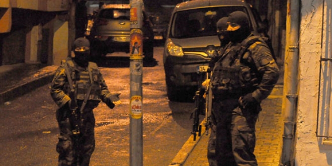 DHKP-C'nin s�zde �zmir sorumlusu g�zalt�na al�nd�