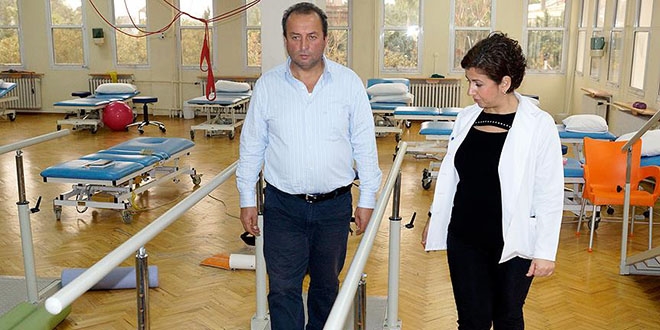 Şifalı su ve modern tıpla hastaları 'ayağa kaldırıyorlar'