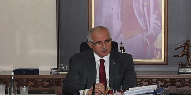 Şanlıurfa'da aileler arasındaki husumetin büyümesini vali engelledi