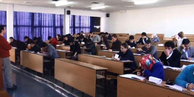 KPSS ve AÖF sınavları çakışıyor