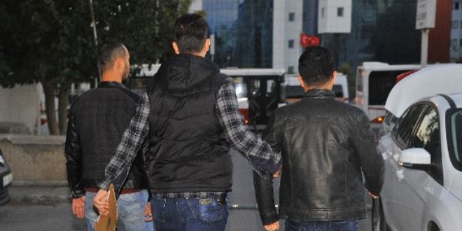 Manisa'da terör propagandası yapan 5 kişi tutuklandı