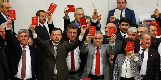 Anayasa grmelerinde en ok CHP'li vekiller konutu