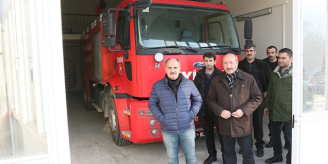 Van'da ilçe belediyelerinin hizmetlerindeki sıkıntılar gideriliyor