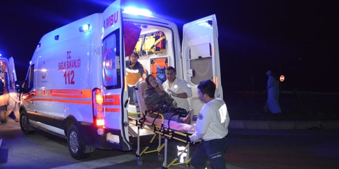 Sakarya'da zincirleme trafik kazası: 8 yaralı