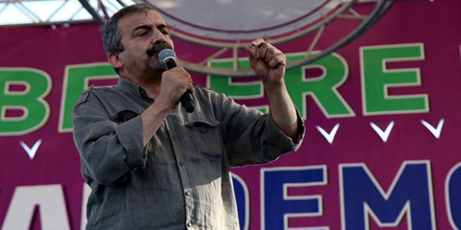 HDP'li Sırrı Süreyya Önder ifade verdi