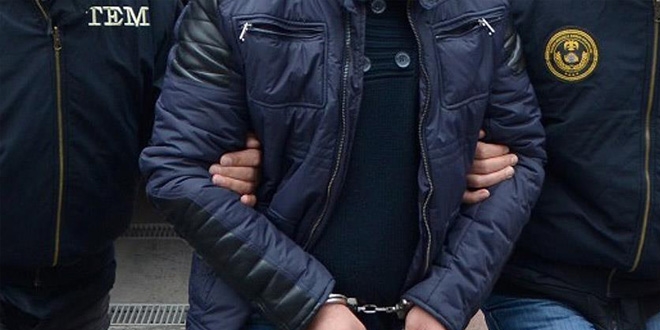 Ağrı'da 1'i belediye başkanı, 10 kişi gözaltına alındı